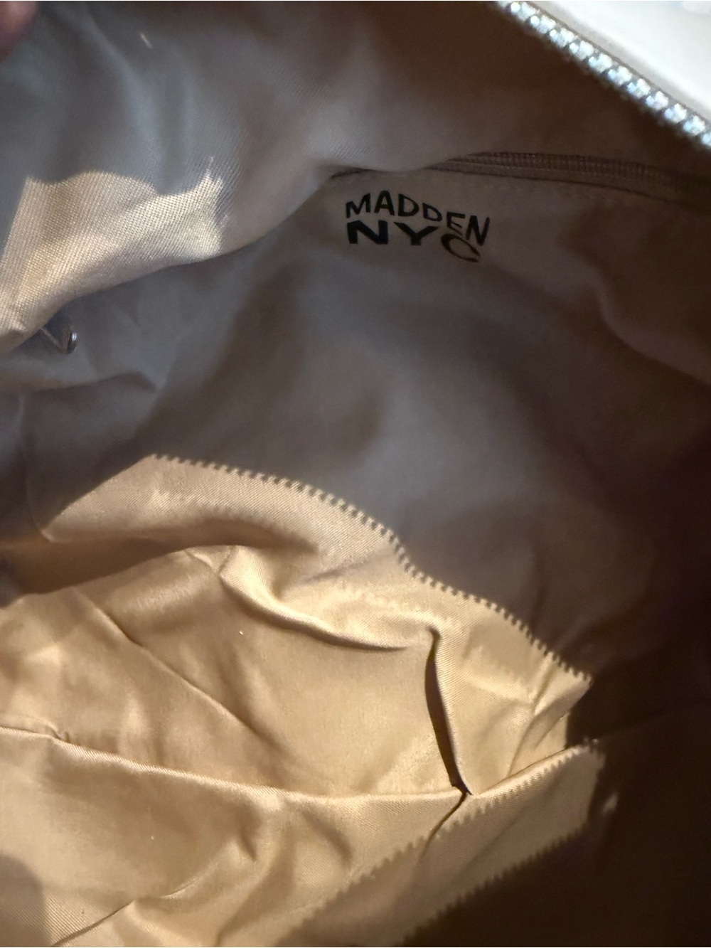 Madden NYC Cream Faux Leather Shoulder Bag Y2K Baguette Purse - Picture 7 of 14